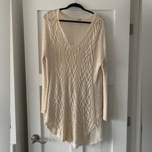 Oversized free people sweater- size medium- great condition